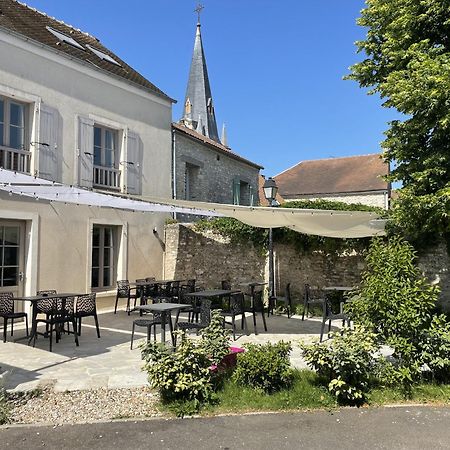 Hotel La Cuisine Des Lulus Montainville  エクステリア 写真