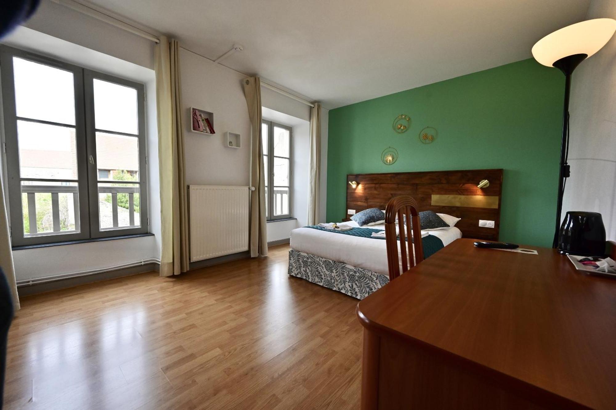 Hotel La Cuisine Des Lulus Montainville  エクステリア 写真